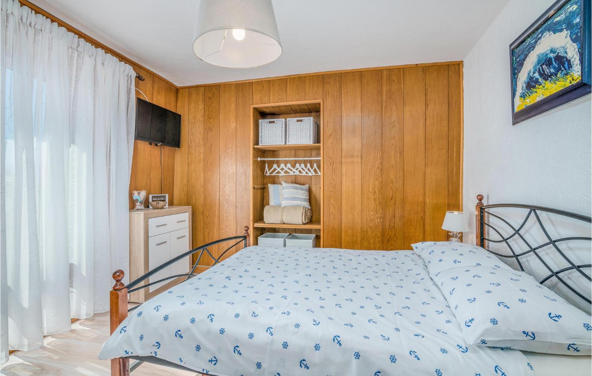 2 Bedroom Gorgeous Home In Baska Exteriér fotografie