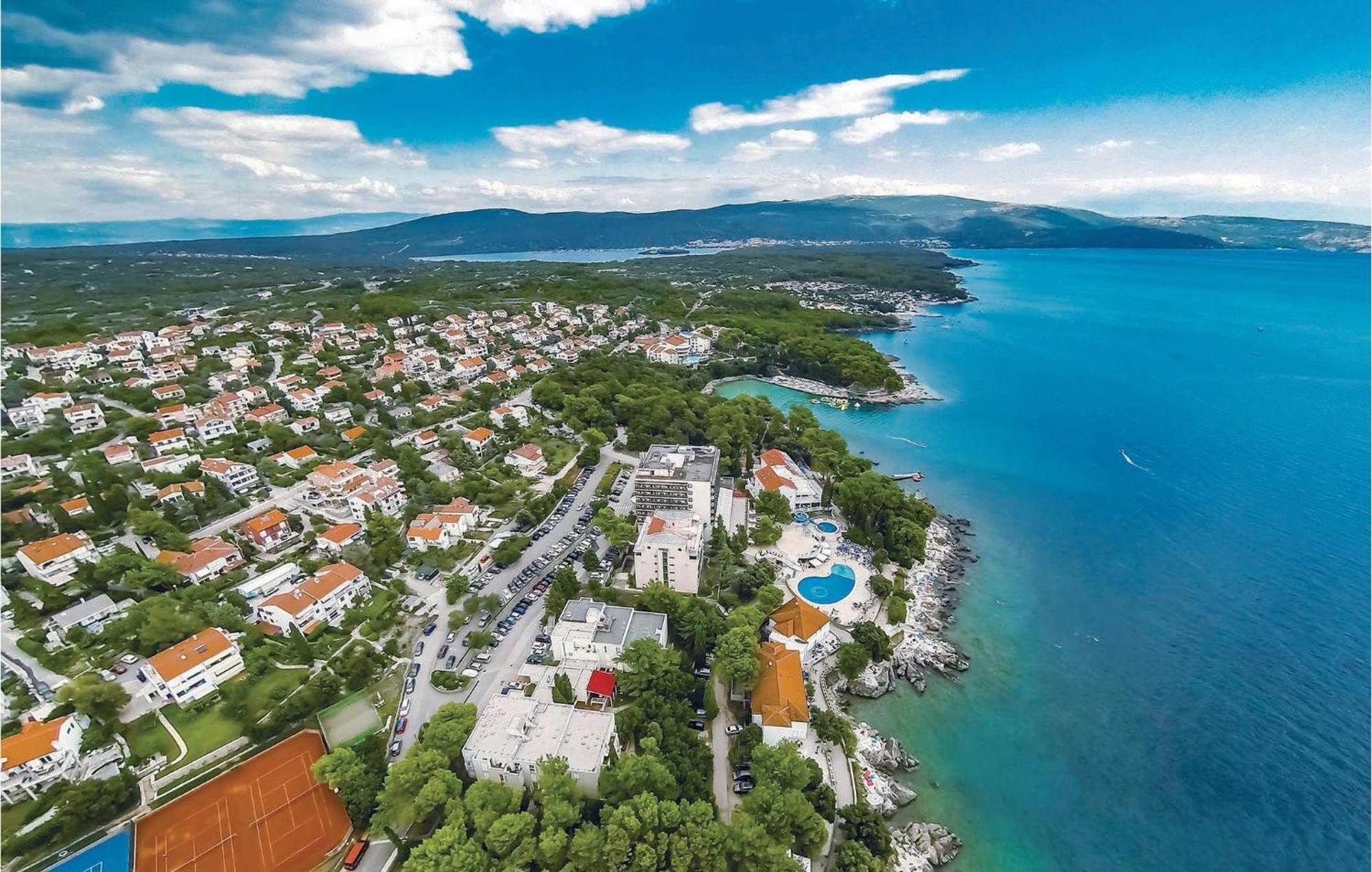 2 Bedroom Gorgeous Home In Baska Exteriér fotografie